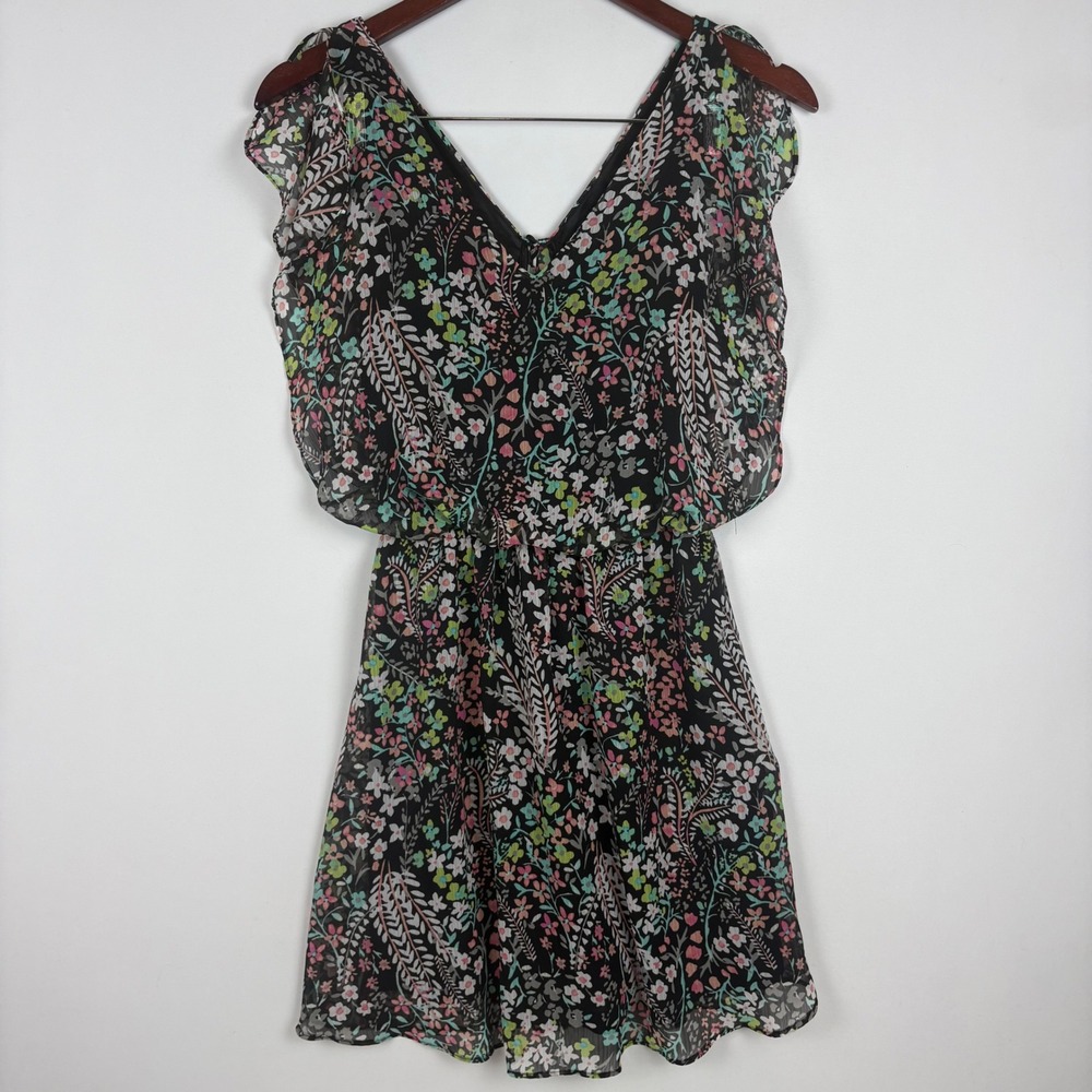 Candie's Floral Mini Dress V-Neck Flutter Sleeve‎